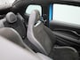 Abarth 500c Abarth Scorpionissima 42 kWh | ACHTERUITRIJCAMERA | HALF LEDER INTERIEUR | LED | PARKEERSENSOREN | NAVIGATIE | STOELVERWARMING |