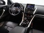 Mitsubishi Eclipse Cross 2.4 PHEV Instyle | Panoramadak | Stoel/Stuurverwarming | Head Up | Parkeercamera 360° | Cruise Control Adaptief | Dodehoekdetectie |