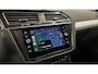 Volkswagen Tiguan 1.5 TSI ACT Business R NAVI ECC CRUISE CARPLAY STOEL VERWARMING.