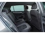 Volkswagen Golf 1.4 TSI Highline Business R-line / Virtual cockpit/ Navigatie/ 19 inch