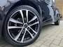 Renault Clio 0.9 TCe Limited | Dealer onderhouden | Navigatie | Lichtmetalen velgen