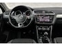 Volkswagen Tiguan 1.4 TSI ACT Comfortline Business R | Trekhaak | Adaptieve cruise control | Stoelverwarming
