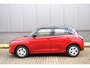 Suzuki Swift 1.2 Comfort Smart Hybrid | €1.600,- korting!!| 10 jaar garantie of 200.000 KM!! | “Small Car of the Year'' |