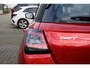 Suzuki Swift 1.2 Comfort Smart Hybrid | €1.600,- korting!!| 10 jaar garantie of 200.000 KM!! | “Small Car of the Year'' |