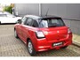 Suzuki Swift 1.2 Comfort Smart Hybrid | €1.600,- korting!!| 10 jaar garantie of 200.000 KM!! | “Small Car of the Year'' |