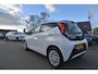 Toyota Aygo 1.0 VVT-i x-play , A UITRIJ CAM , NAVI VIA  APP , BL TOOTH ,