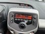 Peugeot 108 1.2 Puretech Active Top | Achterbank in delen neerklapbaar | Airco | Bestuurdersstoel in hoogte verstelbaar