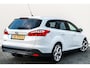 Ford Focus Wagon 1.6 126 PK TI-VCT Trend | Station | Airco | meeneemprijs | | Audio | Trekhaak | Cr Control | 18 Inch LMV |