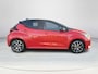 Toyota Yaris 1.5 Hybrid Executive **STOEL EN STUURWIELVERWARMING/ HEAD UP DISPLAY/ KEYLESS/ 36 MAANDEN GARANTIE**