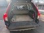 Volvo XC90 2.4 D5 Momentum AIRCO I PDC I LEDER INTERIEUR I LMV I ROOFRACK I NAVI