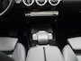 Mercedes-Benz A-klasse 250 e Premium | Automaat | Panoramadak | Navigatie | Sfeerverlichting | Camera | Stoelverwarming | Leder | Virtual Cockpit | Cruise Control | Climate Control | Parkeersensoren | Bluetooth | LED | Lichtmetalen Velgen|
