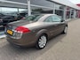 Ford Focus Coupé-Cabriolet 2.0 TDCi Trend | 3e eigenaar | Leder crème | Navigatie | Airco | Elektrische ramen | Nieuwe APK |