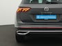 Volkswagen Tiguan 1.4 TSI 245 pk DSG eHybrid Elegance | Panoramadak | IQ Light | Achteruitrijcamera | Navigatie | Alcantara | Keyless Entry
