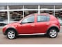 Dacia Sandero 1.6 Stepway Distributie riem recent vervangen, apk tot 18-09-2026
