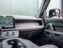 Land Rover Defender 110 2.0 P300e 110 X-Dynamic l 6 Persoons l Schuif- /kantel Pano l Adapt. Cruise l Black Pack l 360 Camera