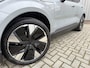 Volvo EX30 Single Motor Extended Range Ultra 69 kWh | 360-camera | Panoramadak | Stoel & stuurverwarming | 20" wielen |