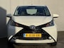 Toyota Aygo 1.0 VVT-i x-cite / Airco / Apple Carplay & Android Auto / Achteruitrijcamera / Elektrische Ramen Voor / Buitenspiegels Elektrisch Verwarmbaar /