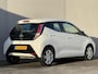Toyota Aygo 1.0 VVT-i x-cite / Airco / Apple Carplay & Android Auto / Achteruitrijcamera / Elektrische Ramen Voor / Buitenspiegels Elektrisch Verwarmbaar /