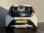 Toyota Aygo 1.0 VVT-i x-cite / Airco / Apple Carplay & Android Auto / Achteruitrijcamera / Elektrische Ramen Voor / Buitenspiegels Elektrisch Verwarmbaar /