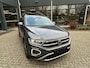 Volkswagen T-Roc 1.5 TSI 150pk style stoel-stuurverw.