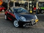 Alfa Romeo MiTo 0.9 TwinAir Esclusivo Lichtmetalen velgen komen er nog onder| Navi | Climaat control | Leer | parkeersensoren | Dealer onderhouden |