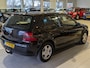 Volkswagen Golf 1.8-5V Highline Automaat Airco, Cruise Control, Trekhaak, Stuurbekrachtiging