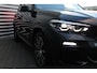 BMW X5 XDRIVE45E 394PK HIGH EXECUTIVE M-SPORT AUTOMAAT / NAVI / LEDER / FULL-LED / CLIMA / 20" LMV / KEYLESS / 360 CAMERA / WEGKLAP. TREKHAAK / LUCHTVERING / ORG. NL. / ADAPT. CRUISECONTROL / WINTERPAKKET / UNIEK / 1E EIGENAAR / NIEUWSTAAT !!