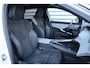 Peugeot E-3008 73KWH GT AVANTAGE 214PK / NAVI / LEDER / CLIMA / FULL-LED / 19" LMV / KEYLESS / WARMTEPOMP / PANO. DAK / TREKHAAK / 360° CAMERA / ADAPT. CRUISECONTROL / WINTERPAKKET / NIEUWSTAAT !!