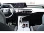 Peugeot E-3008 73KWH GT AVANTAGE 214PK / NAVI / LEDER / CLIMA / FULL-LED / 19" LMV / KEYLESS / WARMTEPOMP / PANO. DAK / TREKHAAK / 360° CAMERA / ADAPT. CRUISECONTROL / WINTERPAKKET / NIEUWSTAAT !!