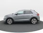 Volkswagen T-Roc 1.5 TSi 150 Pk Automaat Sport Business R-Line | Panoramadak | Adaptive Cruise | Climate Control | Stoelverwarming | Parkeersensoren | Bluetooth | Trekhaak | Navigatie | 19 Inch | 67.919 Km!!