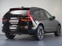 Volvo XC60 2.0 T6 Plug-in hybrid AWD Ultra Dark ''facelift'' | Luchtvering | Bowers & Wilkins | Masage Stoelen | Stoelventilatie | Voorstoelen En Achterstoelen Verwarmd | Trekhaak (elektrisch uitklapbaar)