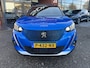 Peugeot e-2008 EV GT Pack 50 kWh // SCHUIF-KANTELDAK // DODEHOEK // LEDER-ALCANTARA // FULL LED // ADAPT. CRUISE // KEYLESS //