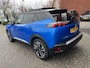Peugeot e-2008 EV GT Pack 50 kWh // SCHUIF-KANTELDAK // DODEHOEK // LEDER-ALCANTARA // FULL LED // ADAPT. CRUISE // KEYLESS //