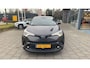 Toyota C-HR 1.8 Hybrid Bi-Tone