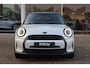 MINI Cooper Mini 1.5 136pk AUT Business Edition | Navigatie | PDC | Keyless | Stoelverwarming