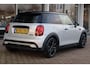 MINI Cooper Mini 1.5 136pk AUT Business Edition | Navigatie | PDC | Keyless | Stoelverwarming