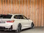BMW 3-Serie Touring 330e 292PK xDrive High Executive M-Sport Pro | M-SPORT STOELEN | PANO | HEAD-UP | KEYLESS | HIFI | SHADOW LINE |