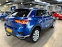 Volkswagen T-Roc 1.5 TSI Style Automaat I Dealeronderhouden I Trekhaak I Navi I Adapt Cruise