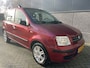 Fiat Panda 1.2 Navigator Radio/cd speler - Dakrails - Centrale vergrendeling met afstandsbediening - Elektrische ramen voor -