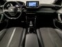 Peugeot 2008 1.2 PureTech GT-Line Automaat (PANORAMADAK, APPLE CARPLAY, GROOT NAVI, STOELVERWARMING, LEDER, 360 CAMERA, SFEERVERLICHTING, KEYLESS, LED KOPLAMPEN, NIEUWSTAAT)