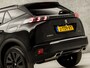 Peugeot 2008 1.2 PureTech GT-Line Automaat (PANORAMADAK, APPLE CARPLAY, GROOT NAVI, STOELVERWARMING, LEDER, 360 CAMERA, SFEERVERLICHTING, KEYLESS, LED KOPLAMPEN, NIEUWSTAAT)