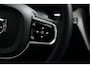 Volvo XC60 2.0 T6 Plug-in hybrid AWD Ultimate Bright | Luchtvering | Panoramadak | Harman/Kardon | 360 Camera | Pilot Assist