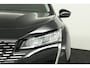 Peugeot 408 1.2 Hybrid 145 e-DCS6 Allure | Camera voor + achter | Navigatie | AGR-bestuurdersstoel | Stoelverwarming | Stuurverwarming | 19" LM Velgen |