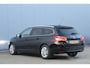Peugeot 308 SW 1.2 PureTech 131pk Automaat Allure | Achteruitrijcamera | Navigatie | Afneembare trekhaak | Cruise control | Climate control