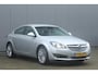 Opel Insignia 1.6 T 170pk Cosmo | Bi-Xenon | Navigatie | Trekhaak | Cruise control | Climate control | Half leder
