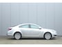 Opel Insignia 1.6 T 170pk Cosmo | Bi-Xenon | Navigatie | Trekhaak | Cruise control | Climate control | Half leder