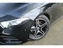 Mercedes-Benz A-klasse 180 Business Solution AMG | NAP! | Widescreen | Night Package | Panorama dak | Navigatie | Camera
