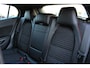Mercedes-Benz GLA 180 122pk Business Solution AMG Automaat | Camera | Navigatie | Elektrische achterklep | Stoelverwarming
