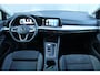 Volkswagen Golf 1.0 eTSI 110pk DSG Automaat Life Business | Ergo massage stoel | Camera | LED Plus | Navigatie | Digital Cockpit | Draadloze telefoonlader