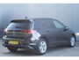 Volkswagen Golf 1.0 eTSI 110pk DSG Automaat Life Business | Ergo massage stoel | Camera | LED Plus | Navigatie | Digital Cockpit | Draadloze telefoonlader